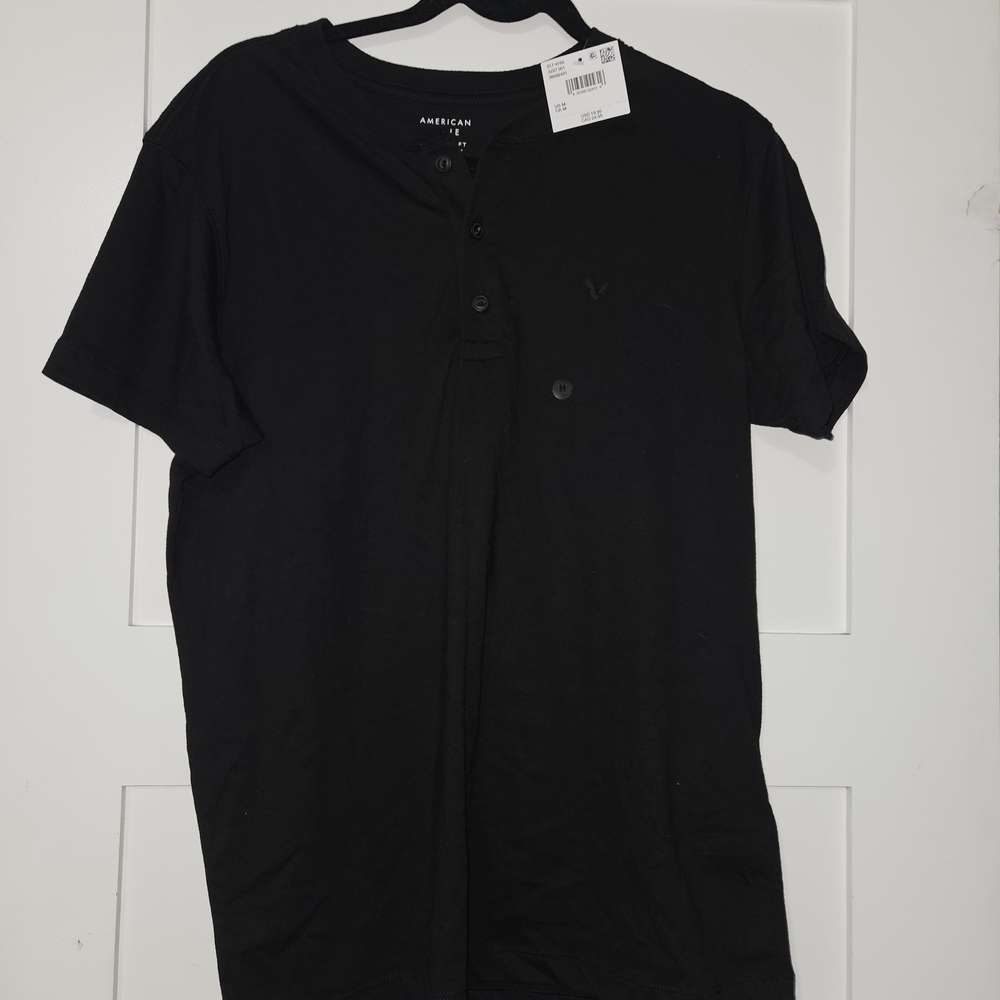 American Eagle Outfitters Men's Casual Black Button Down Shirt
